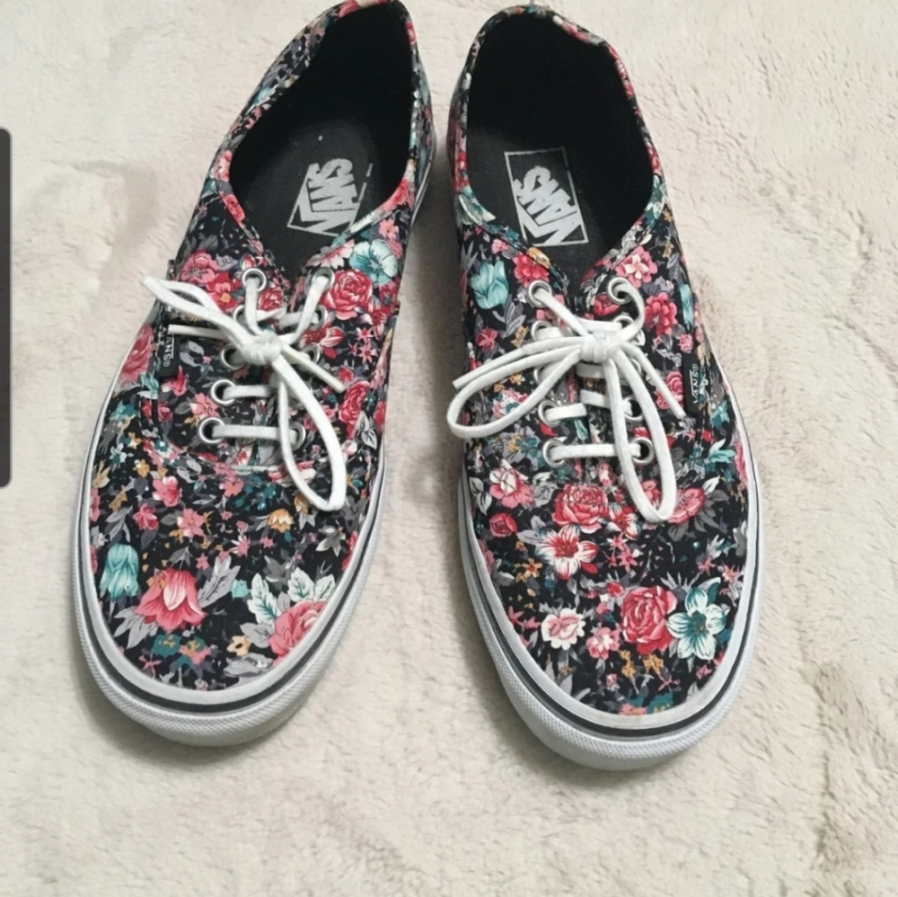 Vans floral shoes 9.5
